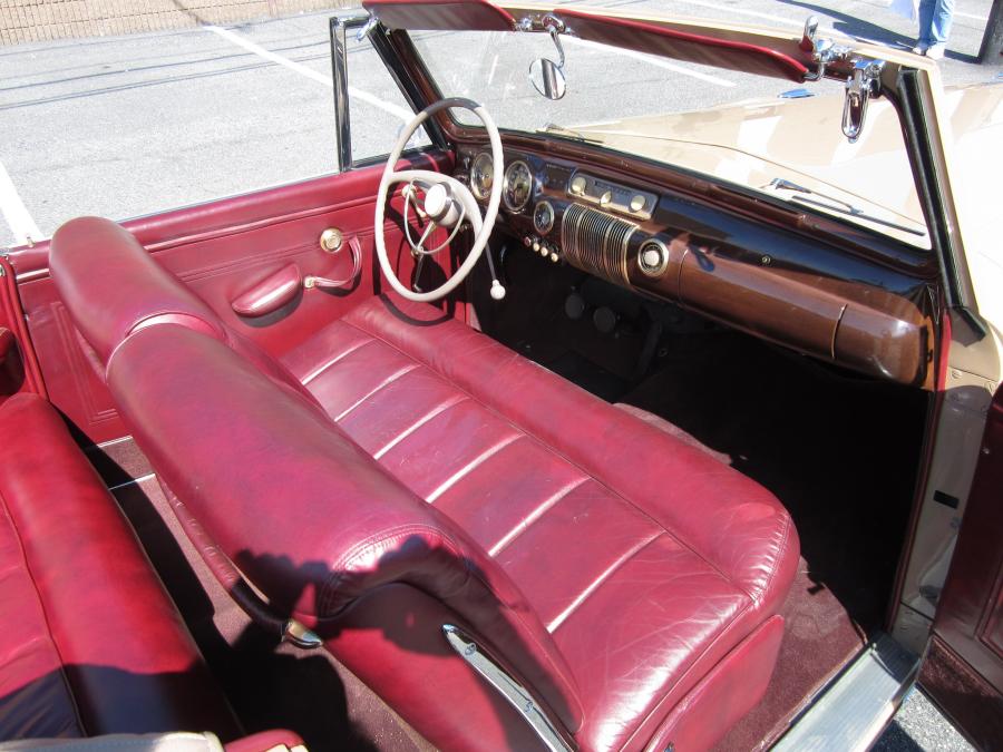  Lincoln Zephyr Continental Cabriolet 1941 года  (фото 4 из 14)